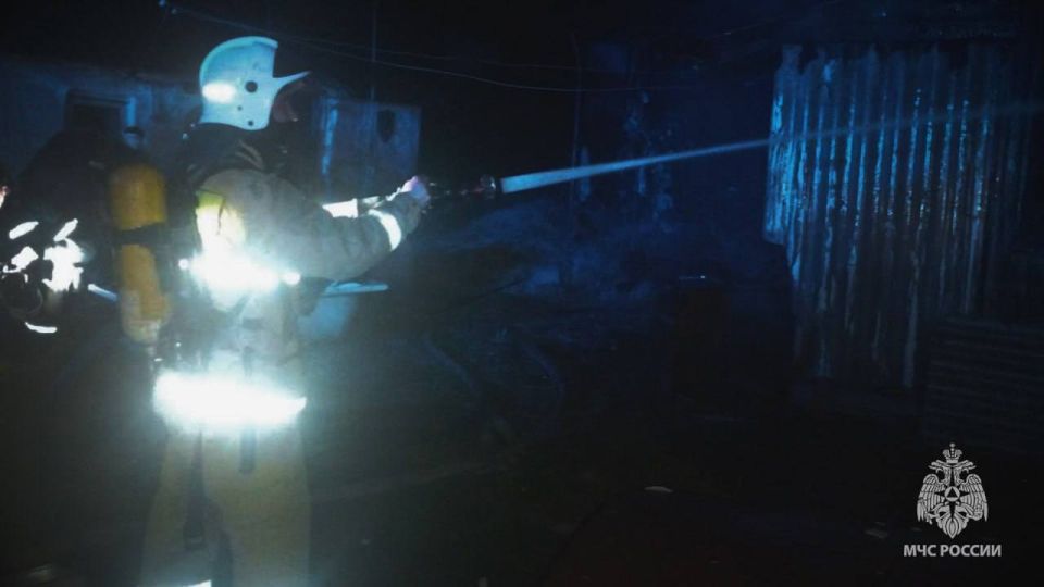 Пенсионерка погибла на пожаре в старобельском селе Новоселовка, сообщили в ГУ МЧС России по Республике Пенсионерка погибла на пожаре в старобельском селе Новоселовка, сообщили в ГУ МЧС России по Республике
