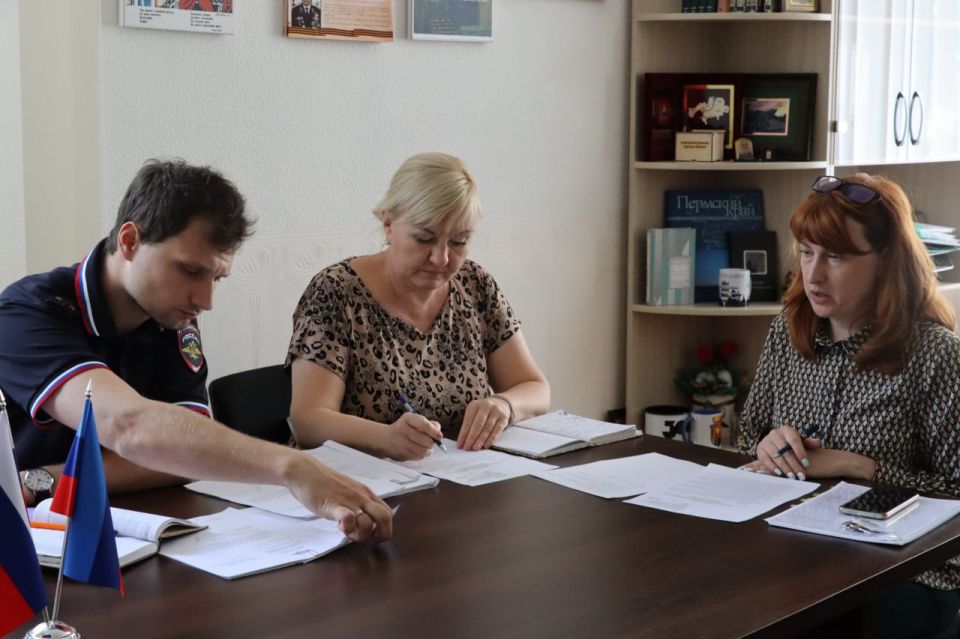 Состоялось очередное заседание комиссии по делам несовершеннолетних и защите их прав на территории муниципального образования городской округ город Северодонецк Луганской Народной Республики