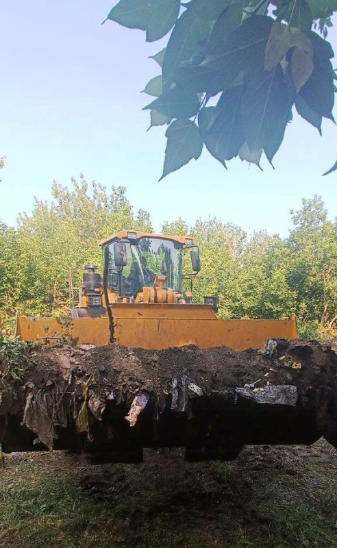 В Антрацитовском муниципальном округе продолжается активная работа по улучшению санитарного состояния территории В Антрацитовском муниципальном округе продолжается активная работа по улучшению санитарного состояния территории