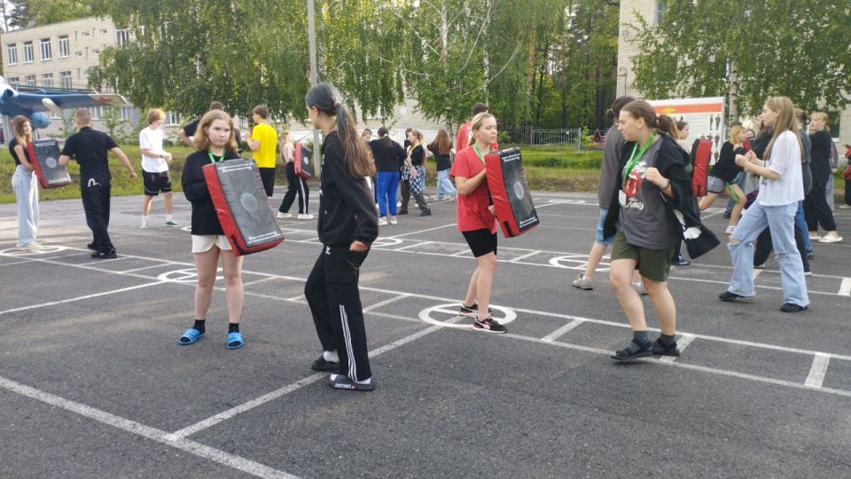 В ФГБОУ ВО «Тамбовский государственный университет им. Г.Р. Державина» стартовала смена проекта «Университетские смены» для обучающихся общеобразовательных учреждений городского округа город Красный Луч В ФГБОУ ВО «Тамбовский государственный университет им. Г.Р. Державина» стартовала смена проекта «Университетские смены» для обучающихся общеобразовательных учреждений городского округа город Красный Луч
