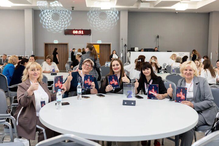 Директор Детской школы искусств №2 г.Ровеньки Виктория Боева приняла участие в церемонии торжественного открытия семинара, который проходит во Всероссийском образовательном Центре подготовки просветительских и... Директор Детской школы искусств №2 г.Ровеньки Виктория Боева приняла участие в церемонии торжественного открытия семинара, который проходит во Всероссийском образовательном Центре подготовки просветительских и...