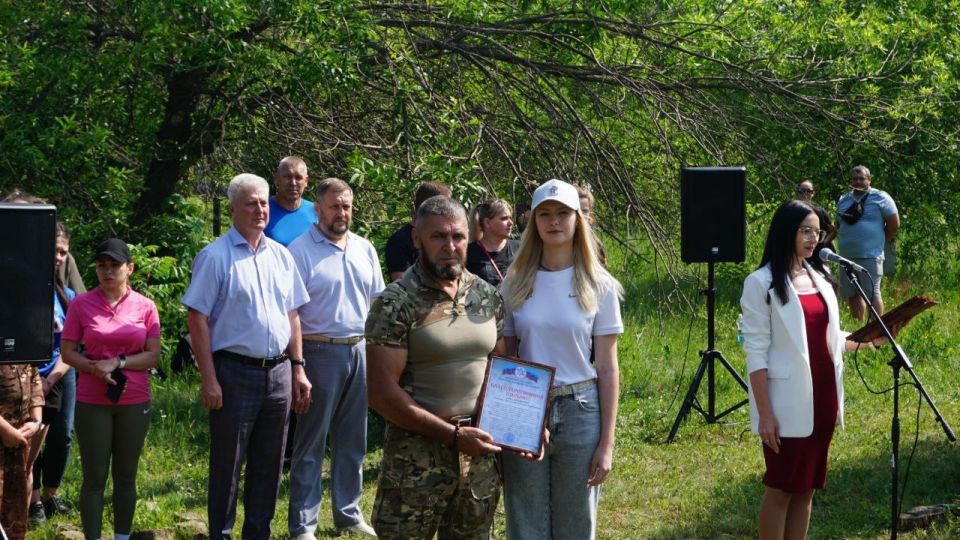 В селе Первозвановка, Лутугинского муниципального округа прошло спортивно-патриотическое мероприятие «Тропа самурая - путь воина» посвященное памяти Героев Земли Лутугинской Владимира Подтынного, Никиты Калько, Романа Коваля... В селе Первозвановка, Лутугинского муниципального округа прошло спортивно-патриотическое мероприятие «Тропа самурая - путь воина» посвященное памяти Героев Земли Лутугинской Владимира Подтынного, Никиты Калько, Романа Коваля...
