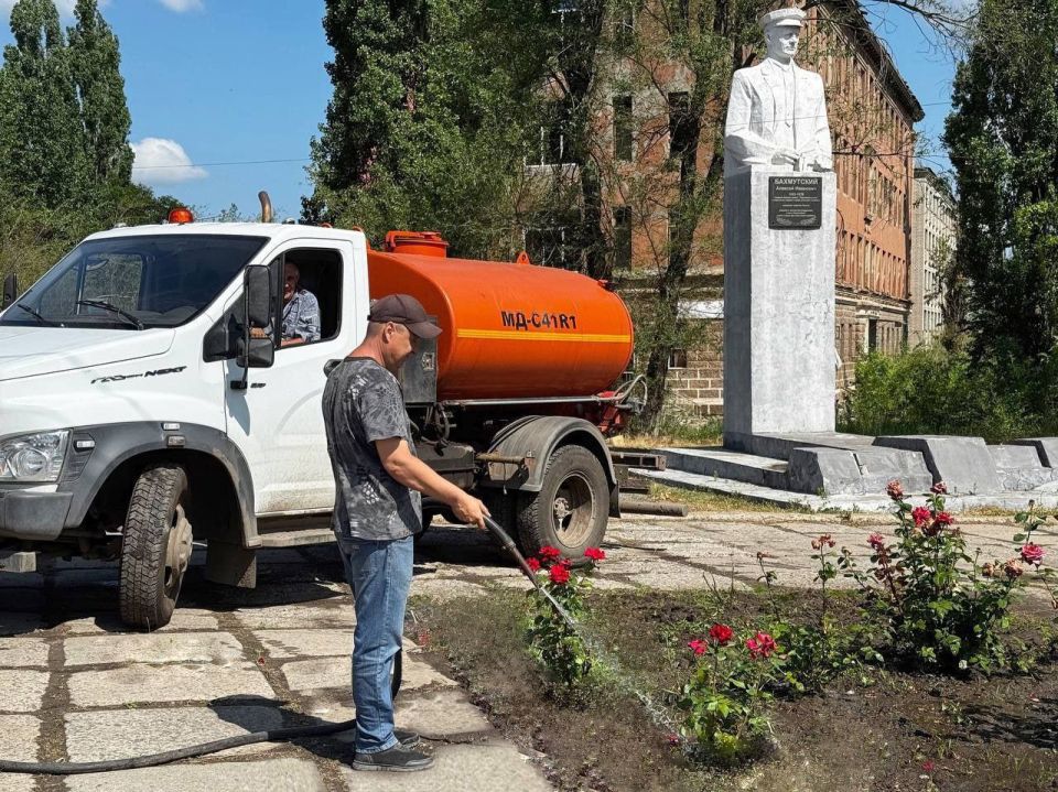 Сергей Колягин: Продолжаем работать над благоустройством общественных пространств в городе Первомайске Сергей Колягин: Продолжаем работать над благоустройством общественных пространств в городе Первомайске