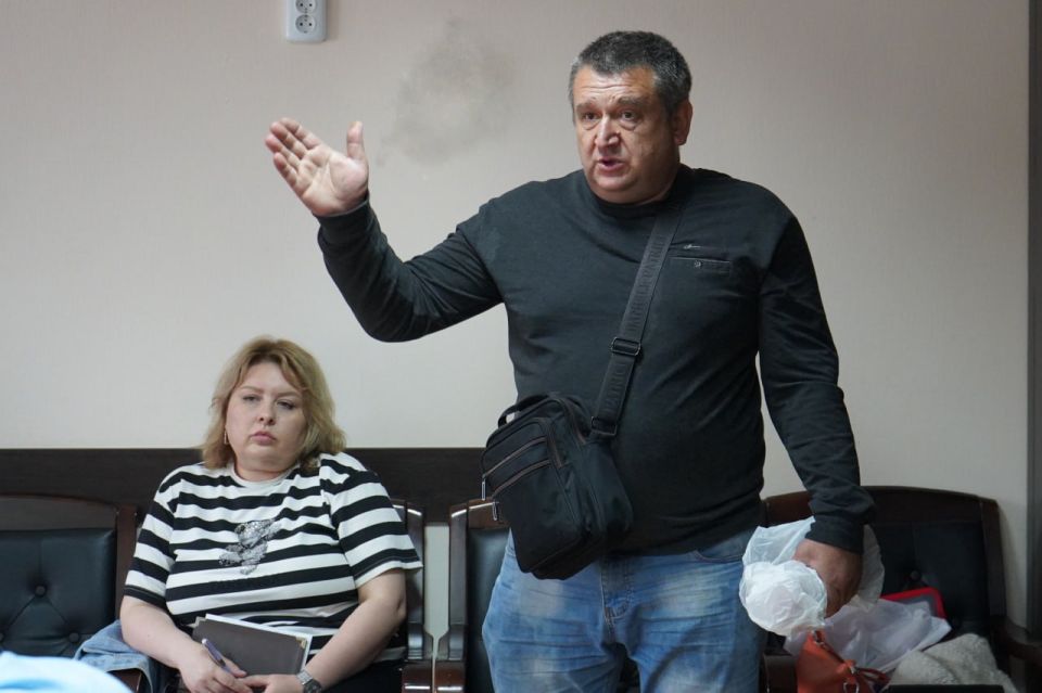 Андрей Сухачев: На очередном приеме жители ул.Водопьянова обратились с просьбой устранения затора канализации Андрей Сухачев: На очередном приеме жители ул.Водопьянова обратились с просьбой устранения затора канализации