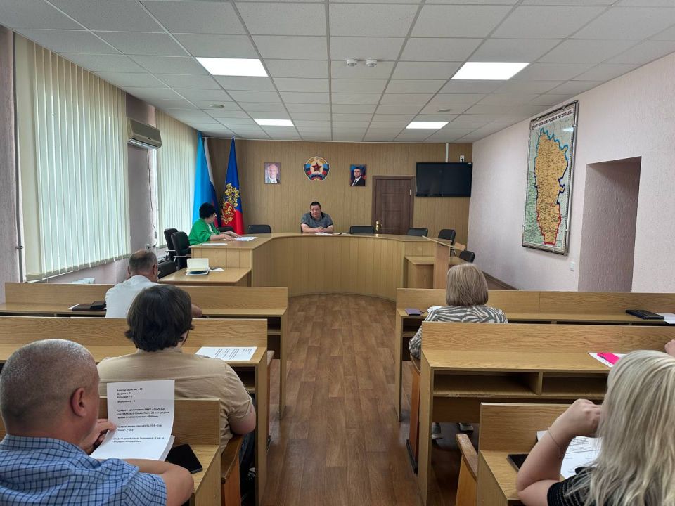 Основные направления повышения эффективности взаимодействия Администрации городского округа город Ровеньки с населением Основные направления повышения эффективности взаимодействия Администрации городского округа город Ровеньки с населением