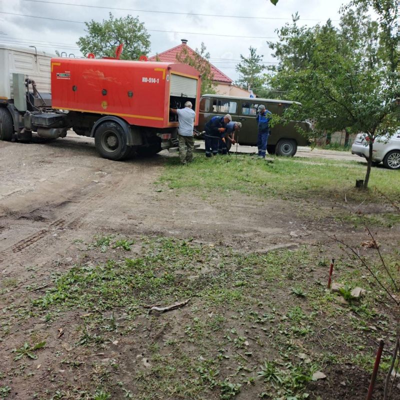 Ульяновские рабочие провели ремонт на сетях водоснабжения в Лутугинском муниципальном округе Ульяновские рабочие провели ремонт на сетях водоснабжения в Лутугинском муниципальном округе