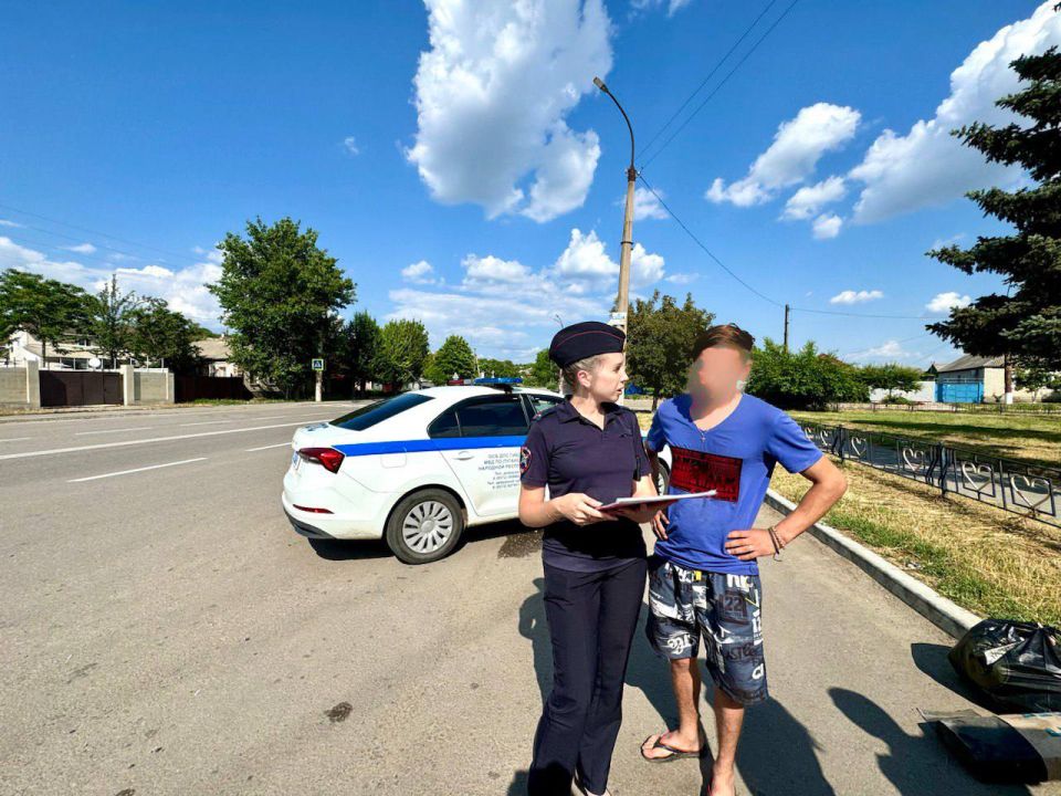 Сотрудники Центра ДиТН, ПБДД ГИБДД МВД по ЛНР совместно с Отдельным специализированным батальоном ДПС ГИБДД МВД по ЛНР проводят профилактические рейды Сотрудники Центра ДиТН, ПБДД ГИБДД МВД по ЛНР совместно с Отдельным специализированным батальоном ДПС ГИБДД МВД по ЛНР проводят профилактические рейды