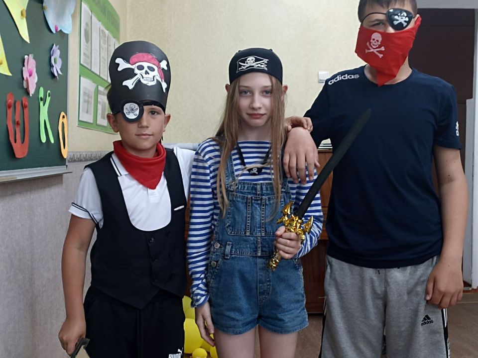 Пришкольные площадки дарят радость детям Пришкольные площадки дарят радость детям