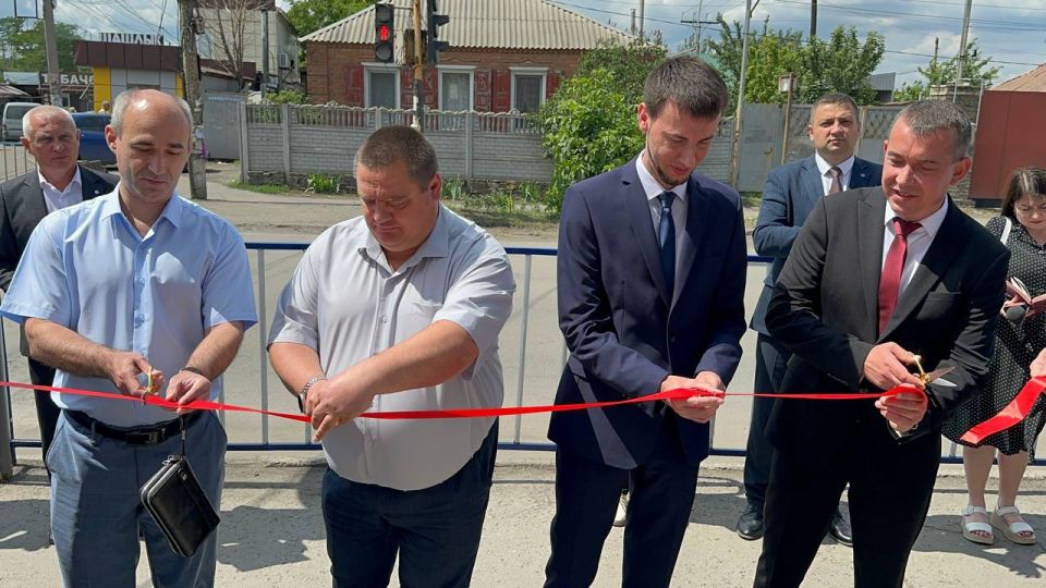 В Ровеньках «ЭнергосбытЛуганск» открыл современный центр обслуживания клиентов В Ровеньках «ЭнергосбытЛуганск» открыл современный центр обслуживания клиентов