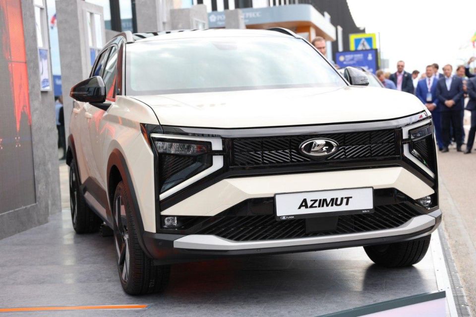 Уникальность нового кроссовера Lada Azimut с искусственным интеллектом GigaChat от Сбера, который представили на Петербургском экономическом форуме, заключается не только во внешней красоте, но и в интеграции современных... Уникальность нового кроссовера Lada Azimut с искусственным интеллектом GigaChat от Сбера, который представили на Петербургском экономическом форуме, заключается не только во внешней красоте, но и в интеграции современных...