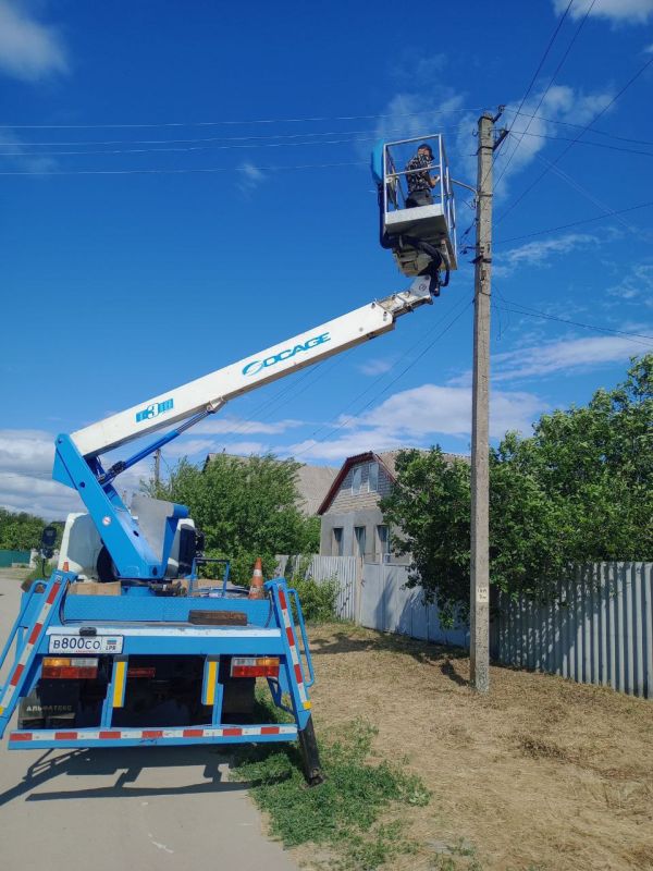"Ярче свет - комфортнее жизнь: В Новопсковском округе продолжаются работы по восстановлению уличного освещения" "Ярче свет - комфортнее жизнь: В Новопсковском округе продолжаются работы по восстановлению уличного освещения"