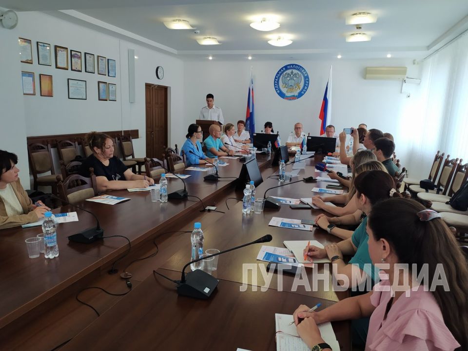 В ЛНР продолжается процесс внедрения контрольно-кассовой техники В ЛНР продолжается процесс внедрения контрольно-кассовой техники