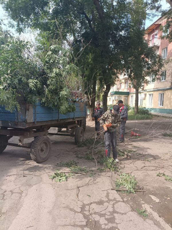 Труд коммунальщиков сегодня: 19 июня Труд коммунальщиков сегодня: 19 июня