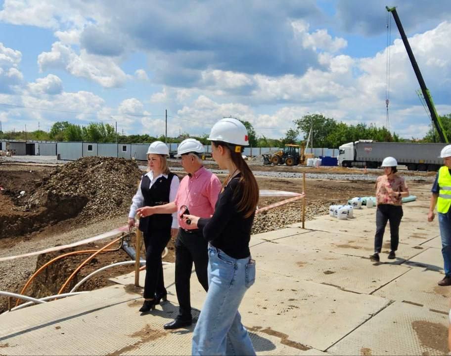 В Алчевске строится Дом социального обслуживания В Алчевске строится Дом социального обслуживания