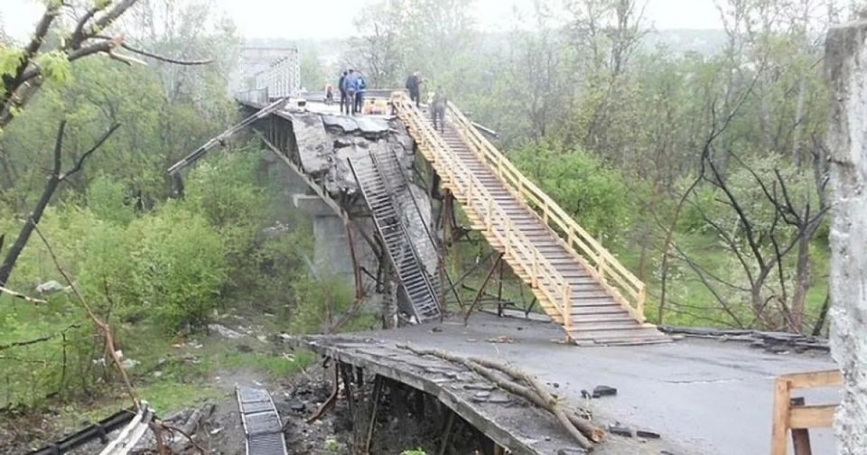 Второй мост в Станицу Луганскую начнут восстанавливать в 2026 году