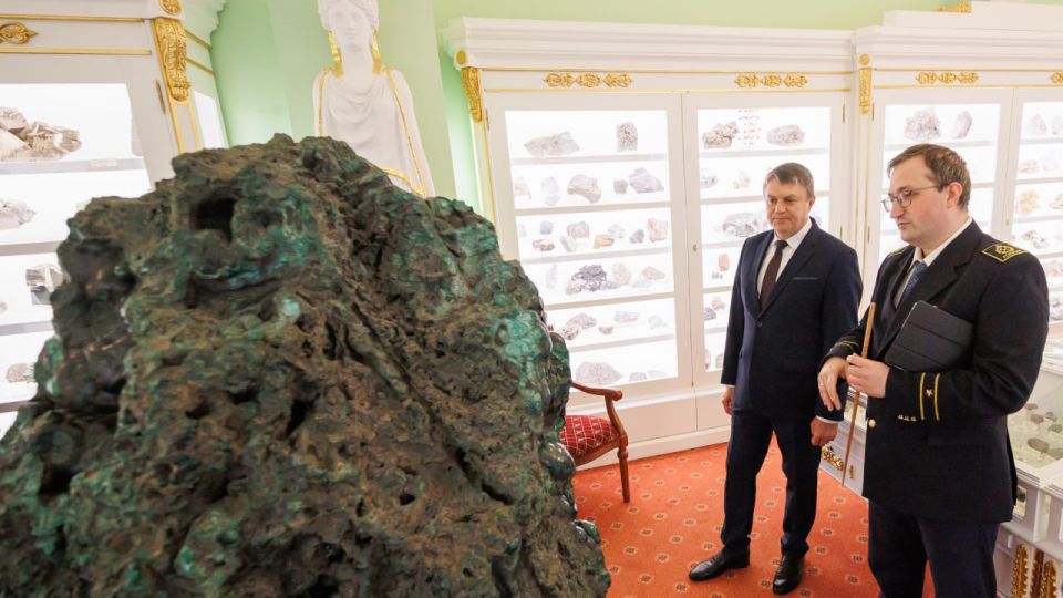 Леонид Пасечник: В рамках рабочей поездки посетил Санкт-Петербургский горный университет императрицы Екатерины II и встретился с ректором Владимиром Литвиненко Леонид Пасечник: В рамках рабочей поездки посетил Санкт-Петербургский горный университет императрицы Екатерины II и встретился с ректором Владимиром Литвиненко