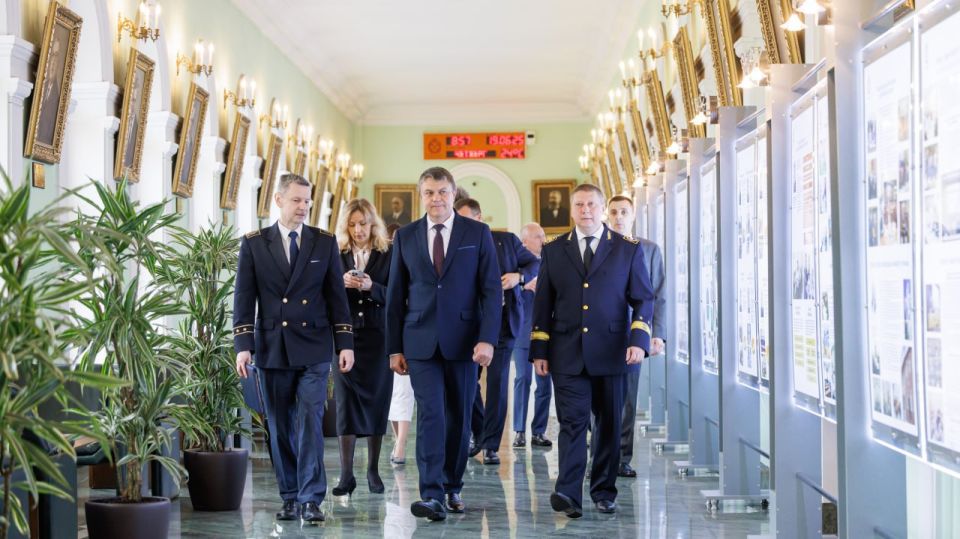 Леонид Пасечник: Краткие итоги первого дня работы на ПМЭФ: Леонид Пасечник: Краткие итоги первого дня работы на ПМЭФ: