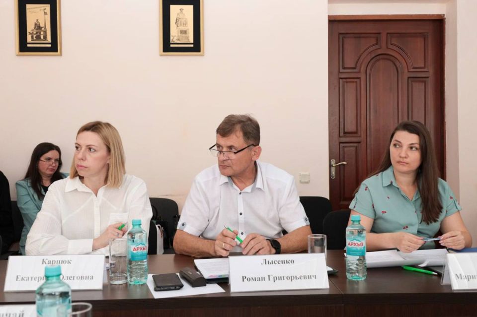 Роман Лысенко: Состоялось второе заседание рабочей группы по имплементации 33-ФЗ «Об общих принципах организации местного самоуправления в единой системе публичной власти» в региональное законодательство Роман Лысенко: Состоялось второе заседание рабочей группы по имплементации 33-ФЗ «Об общих принципах организации местного самоуправления в единой системе публичной власти» в региональное законодательство