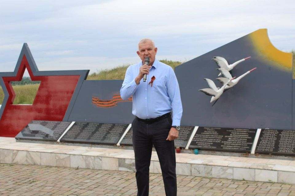 Владимир Шавлай: Сегодня трагическая дата в истории нашего округа - начало боевых действий на Краснодонщине