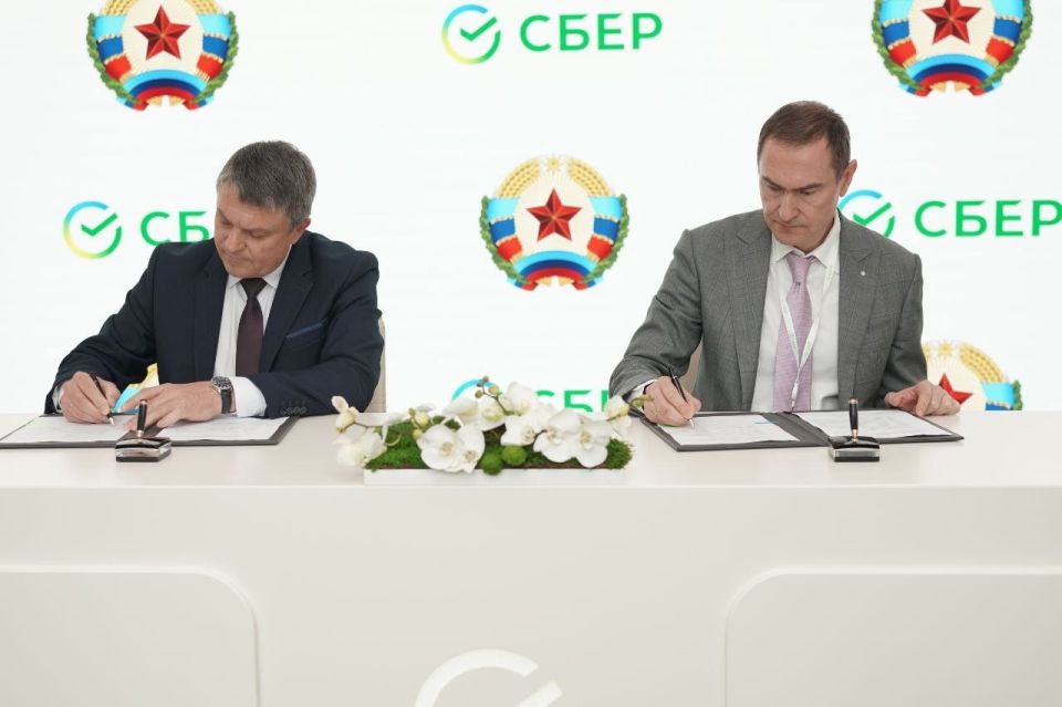Во второй день на ПМЭФ - 2025 подписано ряд соглашений Во второй день на ПМЭФ - 2025 подписано ряд соглашений