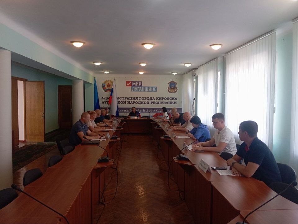 17 июня 2025 состоялось XXХVII заседание Совета городского округа город Кировск