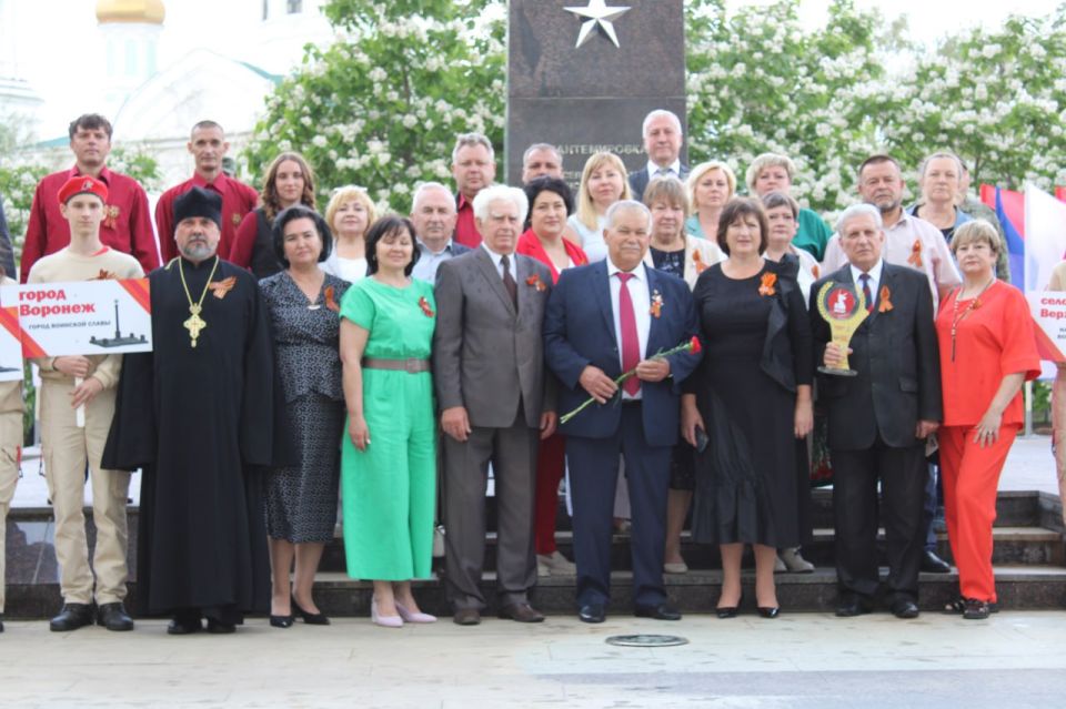 В ЛНР передали «Венок Славы» В ЛНР передали «Венок Славы»