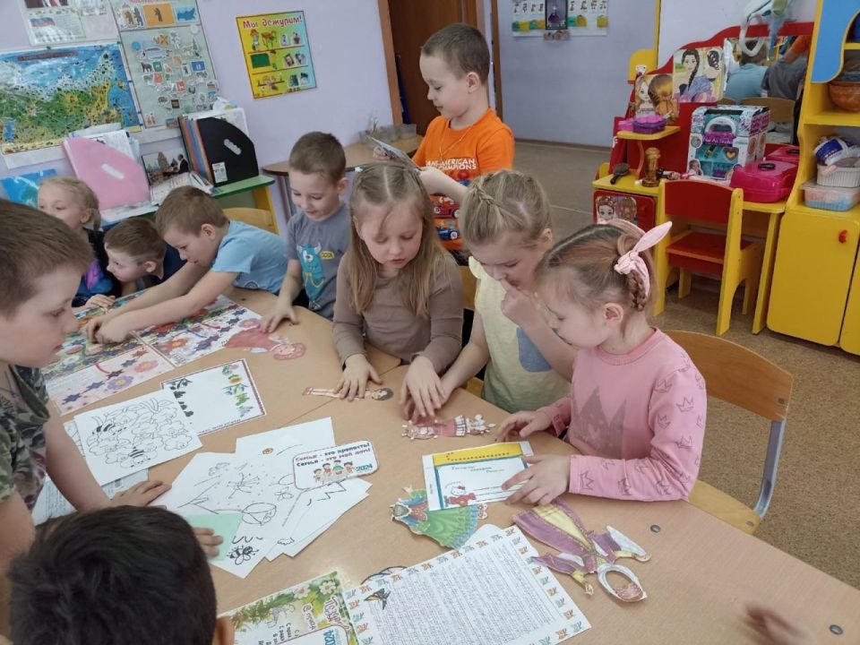 Педагоги детских садов Башкортостана и Красного Луча создали детский литературный клуб Педагоги детских садов Башкортостана и Красного Луча создали детский литературный клуб