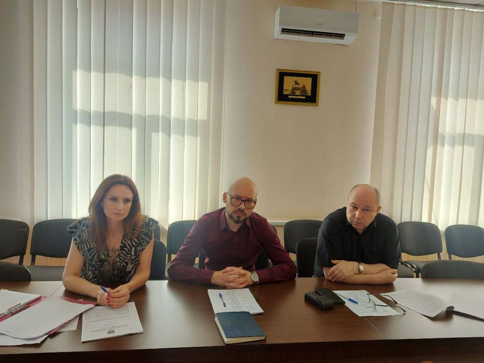Роман Лысенко: 19 июня состоялось заседание конкурсной комиссии по отбору кандидатур на должность Главы городского округа муниципальное образование городской округ город Алчевск Луганской Народной Республики Роман Лысенко: 19 июня состоялось заседание конкурсной комиссии по отбору кандидатур на должность Главы городского округа муниципальное образование городской округ город Алчевск Луганской Народной Республики