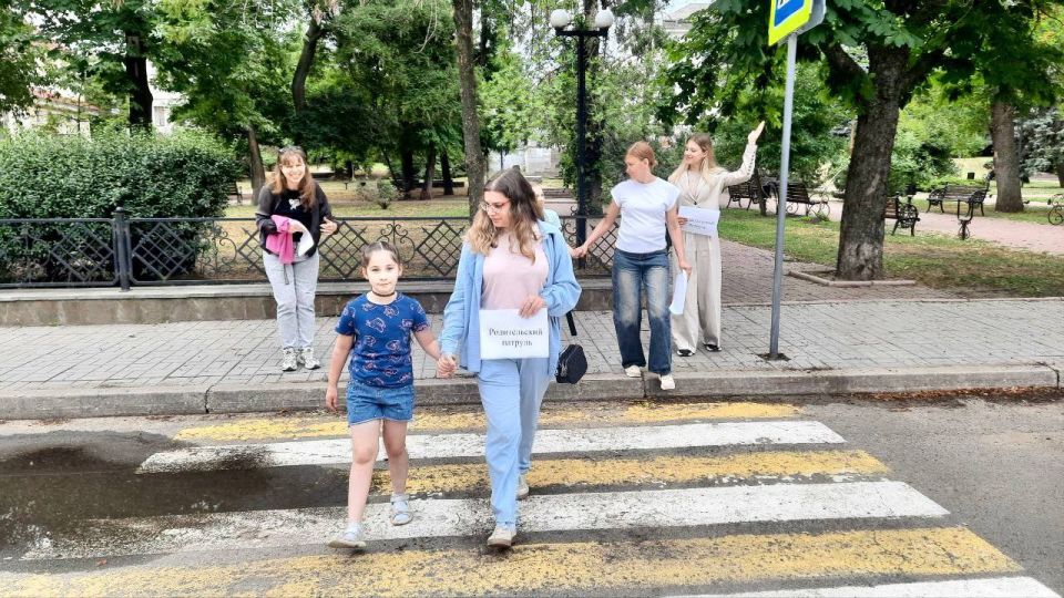 В столице Луганской Народной Республики работает родительский патруль! В столице Луганской Народной Республики работает родительский патруль!