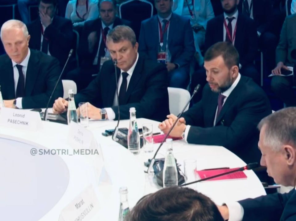 "Пока не поздно - приходите быстрее с инвестициями в воссоединенные регионы, завтра уже может быть поздно "Пока не поздно - приходите быстрее с инвестициями в воссоединенные регионы, завтра уже может быть поздно