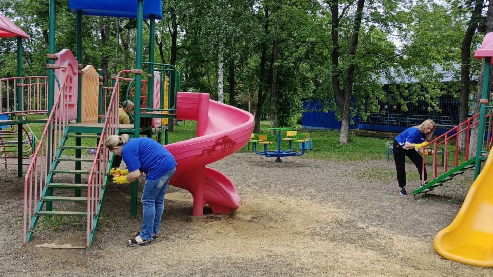 Единороссы присоединились к акции «Яркое детство» Единороссы присоединились к акции «Яркое детство»