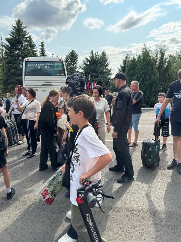 Завершилась смена в детском лагере для 350 детей из Славяносербского округа Завершилась смена в детском лагере для 350 детей из Славяносербского округа