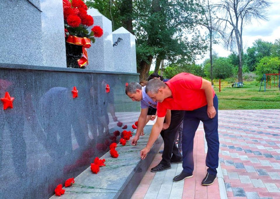 Этих дней не забыть никогда… Этих дней не забыть никогда…