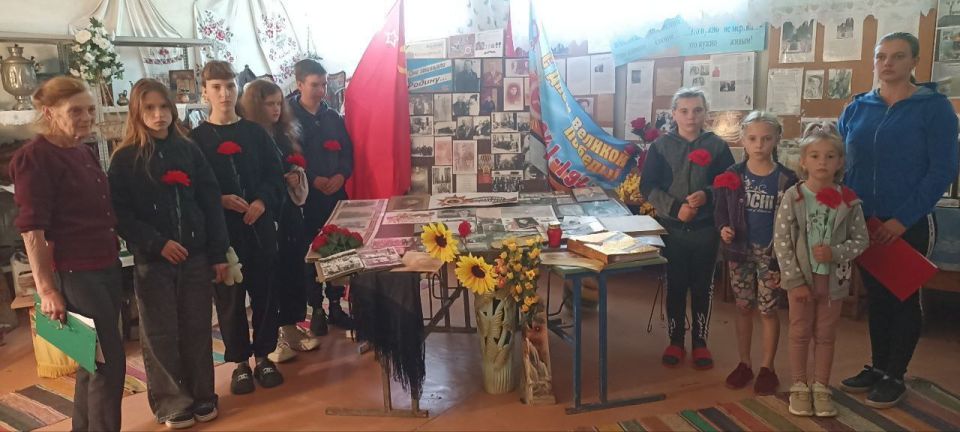 Сегодня в населенных пунктах Белокуракинского муниципального округа прошли памятные мероприятия и митинги, посвященные Дню памяти и скорби Сегодня в населенных пунктах Белокуракинского муниципального округа прошли памятные мероприятия и митинги, посвященные Дню памяти и скорби