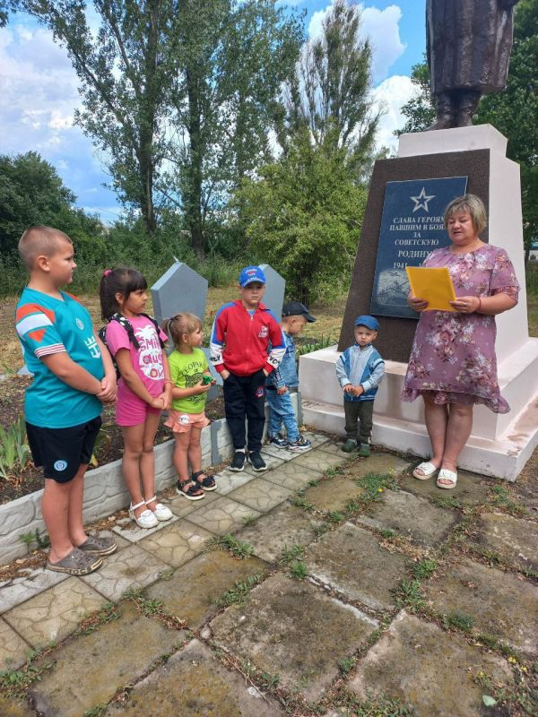 Владимир Чернев: В День памяти и скорби в населенных пунктах нашего округа прошли мероприятия, посвященные памяти наших предков, погибших на полях сражений Великой Отечественной войны.