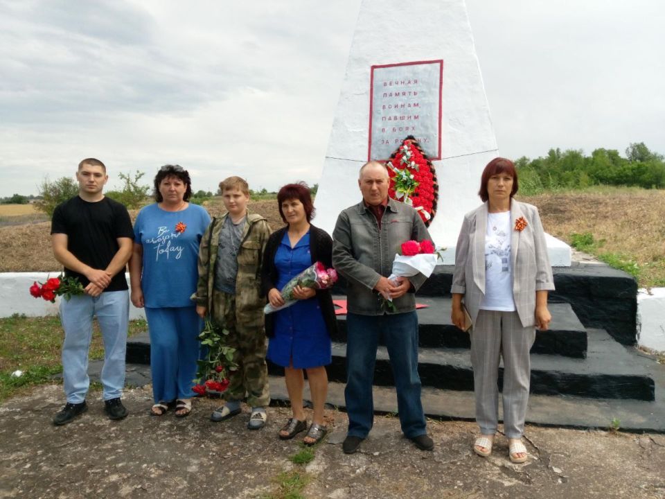 Сотрудники Великочерниговского отдела жизнеобеспечения приняли участие в митинге посвященному "Дню памяти и скорби "
