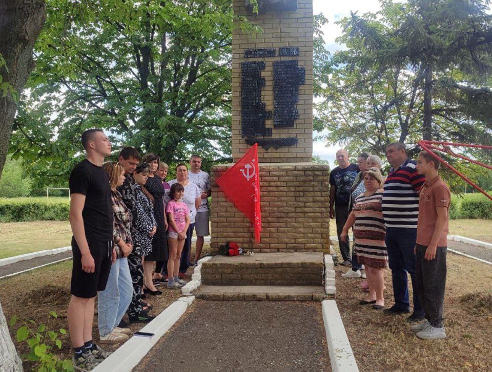 В сердце каждого — минута тишины! В сердце каждого — минута тишины!