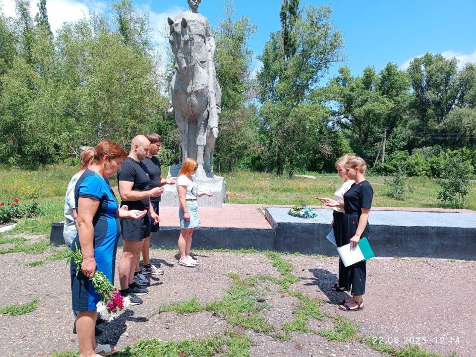 В селах Беловодского муниципального округа прошли трогательные и трепетные мероприятия, посвящённые Дню памяти и скорби – 22 июня В селах Беловодского муниципального округа прошли трогательные и трепетные мероприятия, посвящённые Дню памяти и скорби – 22 июня
