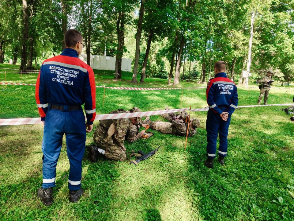 Добровольцы Луганского РО ВСКС на передовой патриотизма Добровольцы Луганского РО ВСКС на передовой патриотизма