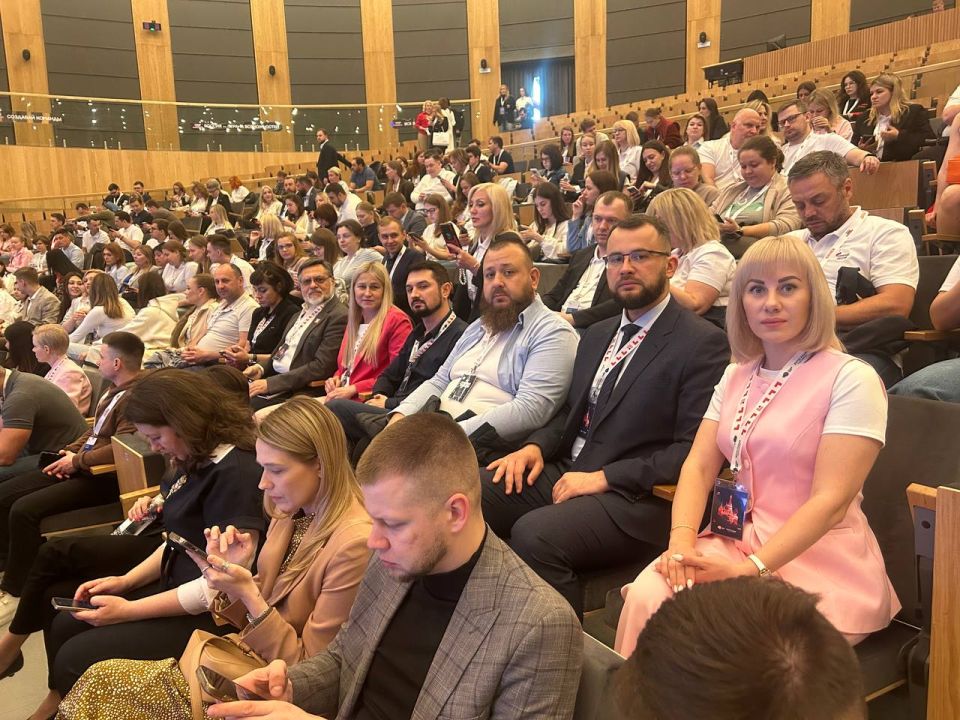 Инна Швенк: Второй день работы в Мастерской управления Сенеж Инна Швенк: Второй день работы в Мастерской управления Сенеж