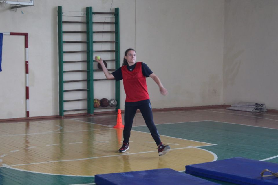 В программу военно-спортивной эстафеты спортивного марафона «Сила России» вошли: В программу военно-спортивной эстафеты спортивного марафона «Сила России» вошли:
