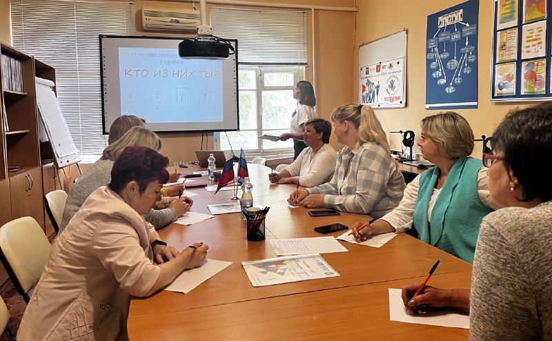 24 июня 2025 года в рамках заседания женского клуба «Женщина в деле» при территориальном отделении Государственного казенного учреждения «Республиканский центр занятости населения Луганской Народной Республики» в Беловодском... 24 июня 2025 года в рамках заседания женского клуба «Женщина в деле» при территориальном отделении Государственного казенного учреждения «Республиканский центр занятости населения Луганской Народной Республики» в Беловодском...