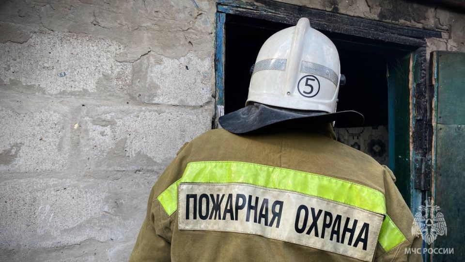 В Луганске на пожаре погиб мужчина В Луганске на пожаре погиб мужчина