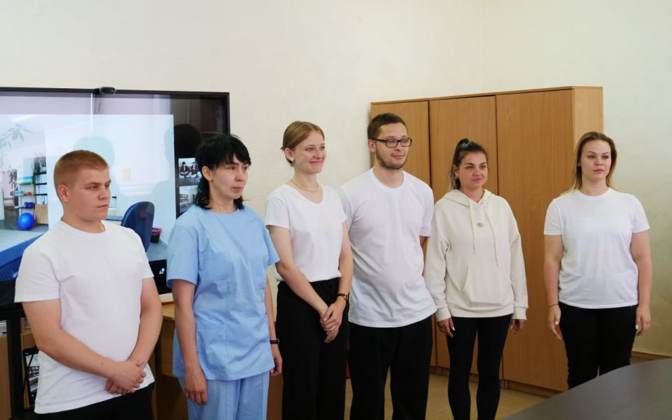 Студенты кафедры адаптивной физической культуры и физической реабилитации Института физического воспитания и спорта #ЛГПУ 24 июня прошли итоговую аттестацию в форме профессионального (демонстрационного) экзамена на... Студенты кафедры адаптивной физической культуры и физической реабилитации Института физического воспитания и спорта #ЛГПУ 24 июня прошли итоговую аттестацию в форме профессионального (демонстрационного) экзамена на...