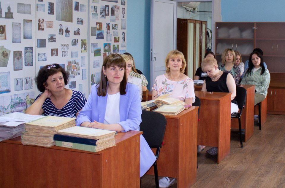 В Архивной службе ЛНР прошла неделя финансовой грамотности В Архивной службе ЛНР прошла неделя финансовой грамотности