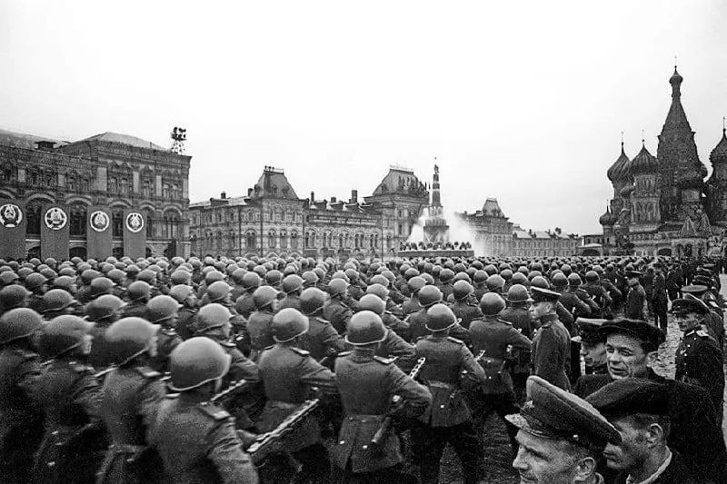 80 лет первому Параду Победы: как это было 80 лет первому Параду Победы: как это было