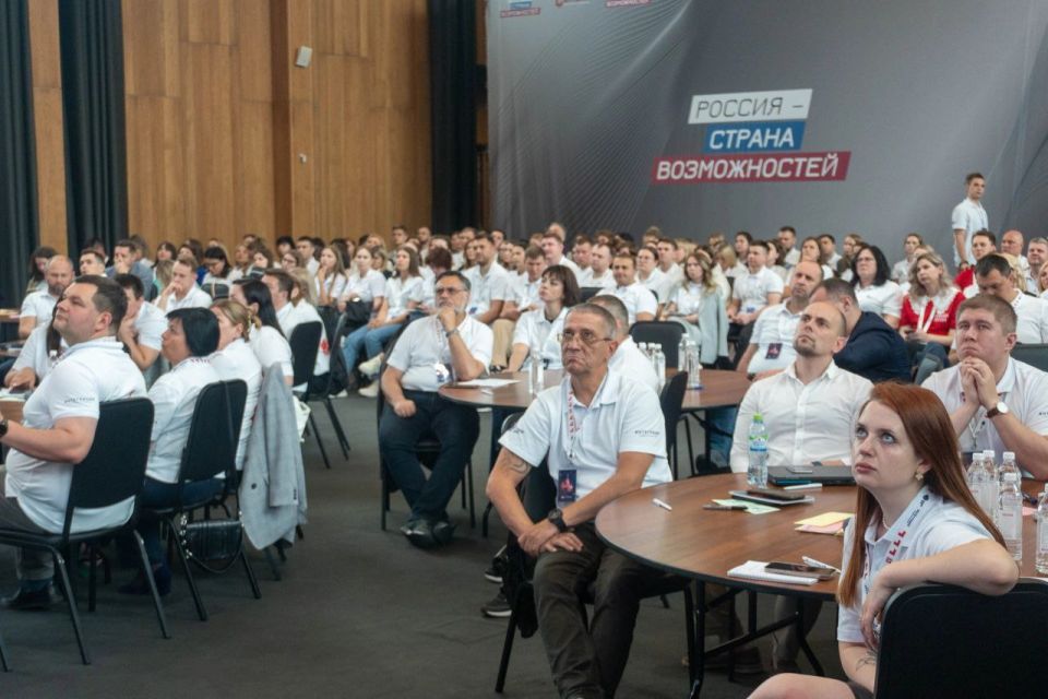 Игорь Рябушкин: СЕНЕЖ – спасибо!. Хочу выразить искреннюю благодарность Мастерской управления "Сенеж"за прекрасно организованный семинар для лидеров общественного мнения Донбасса и Новороссии "Коммуникативное лидерство" Игорь Рябушкин: СЕНЕЖ – спасибо!. Хочу выразить искреннюю благодарность Мастерской управления "Сенеж"за прекрасно организованный семинар для лидеров общественного мнения Донбасса и Новороссии "Коммуникативное лидерство"