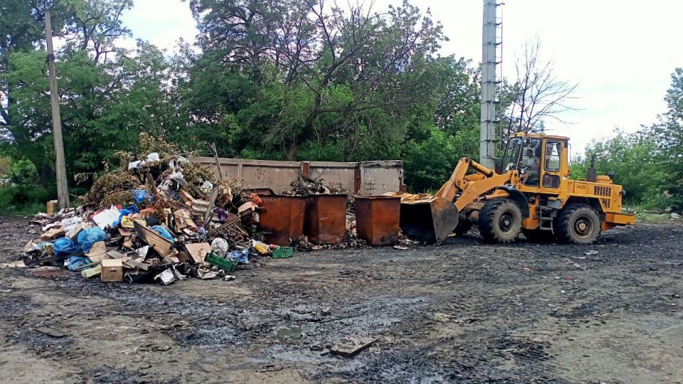 Коммунальные будни: от покоса травы до ликвидации свалки Коммунальные будни: от покоса травы до ликвидации свалки
