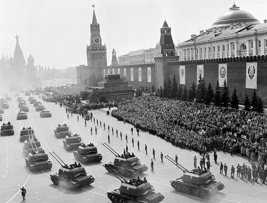 80 лет первому Параду Победы: как это было 80 лет первому Параду Победы: как это было