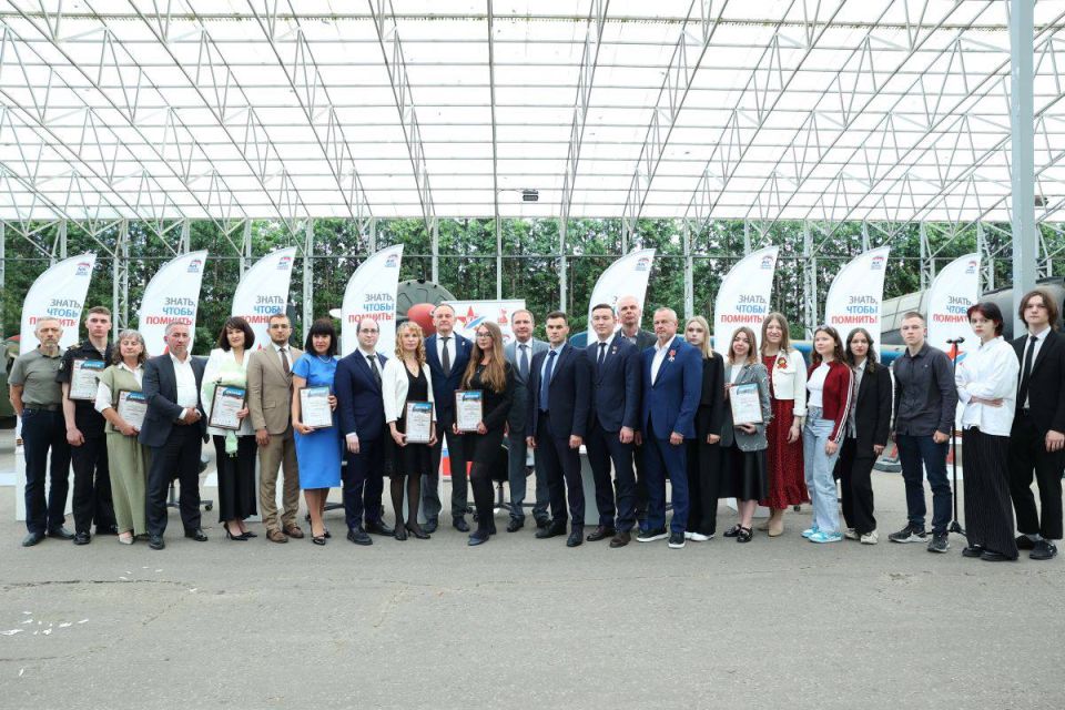 Светлана Гизай: Знать, чтобы помнить!. Международная акция «Единой России» «Диктант Победы», которая уже 7 лет подряд является частью празднования Дня Победы, в этом году объединила 2,75 миллиона участников из 97 стран мира Светлана Гизай: Знать, чтобы помнить!. Международная акция «Единой России» «Диктант Победы», которая уже 7 лет подряд является частью празднования Дня Победы, в этом году объединила 2,75 миллиона участников из 97 стран мира